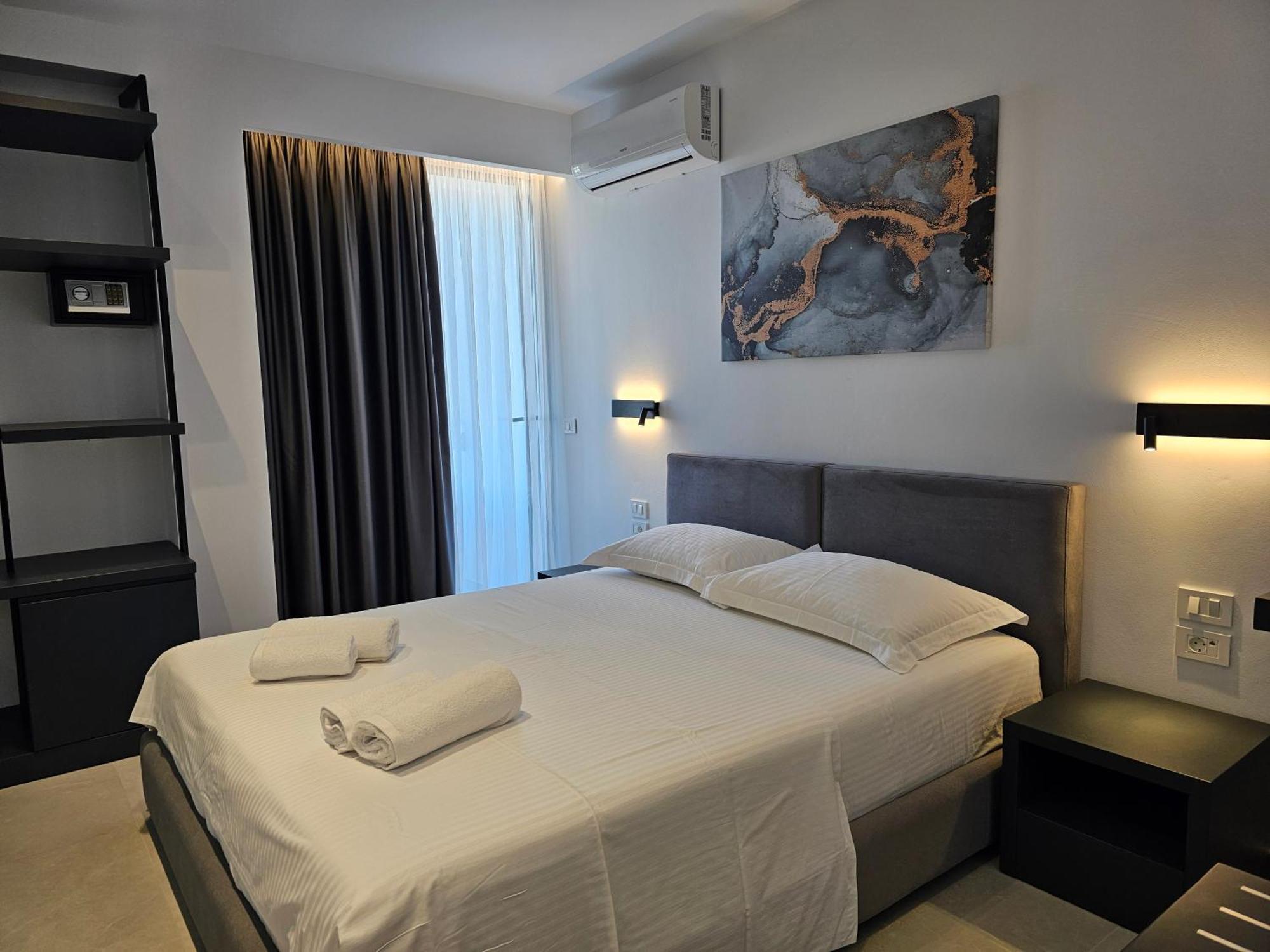 Adele Hotel Ksamil Exterior photo